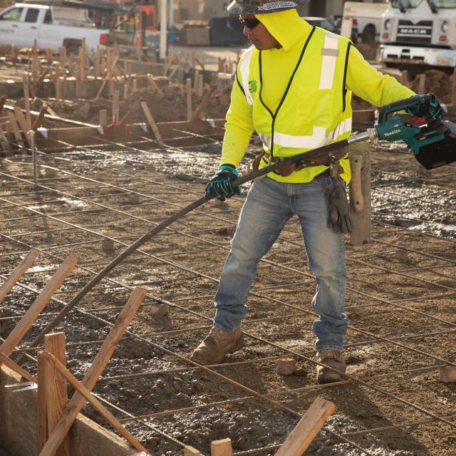 Where to find Concrete, Vibrator, W 8 Shaft Head in Delano